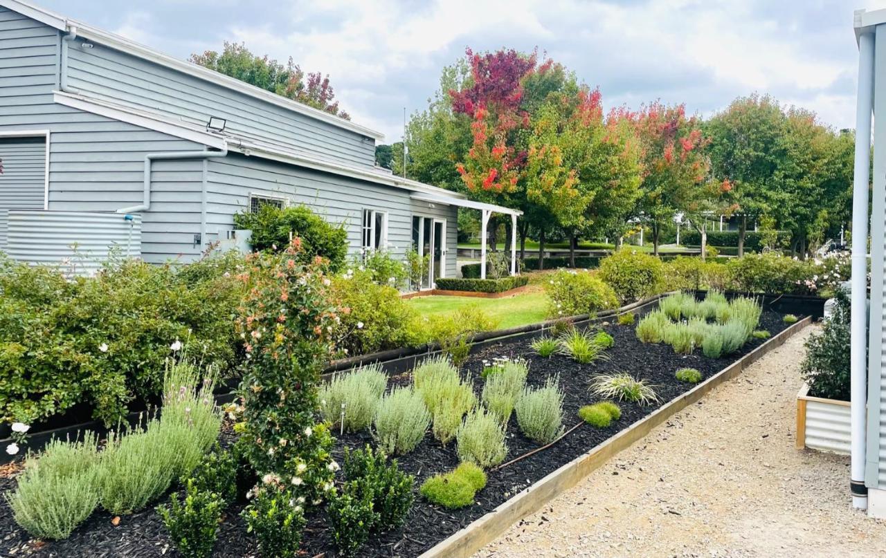 Farm Stay Maple Cottage At Wilindi Estate Tyabb Екстериор снимка